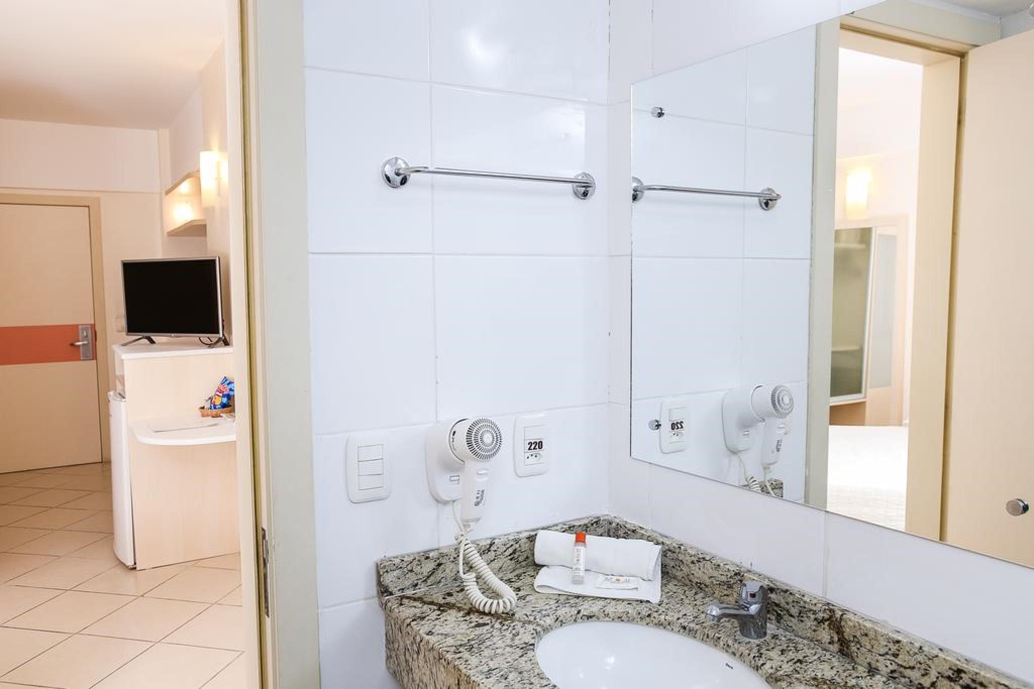 Hotel Metropolitan Canoas Canoas  Ngoại thất bức ảnh